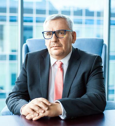 Artur Klimczak, obecny prezes Getin Noble Banku, został ściągnięty do instytucji właśnie po to, by wyciągnąć ją z problemów.