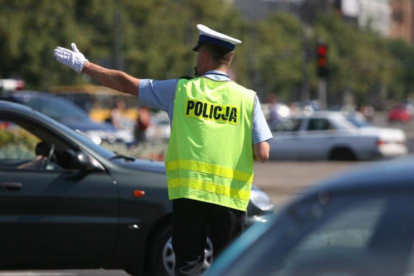 Policja potrzebuje nieoznakowanych aut.