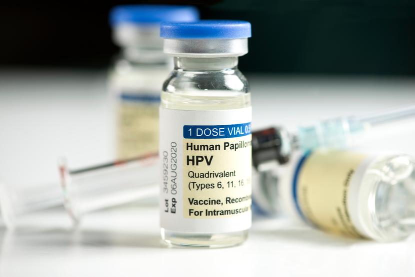 Szczepienie przeciwko HPV przyjęte przez dziecko chroni je przez całe życie. 