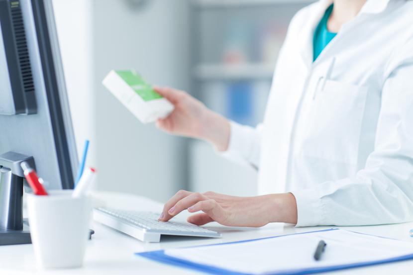 Resort zdrowia w komunikacie wskazał dane niezbędne farmaceutom do identyfikacji pacjenta, dla którego wystawiono receptę transgraniczną w postaci elektronicznej.