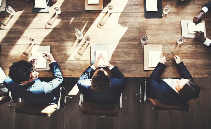 Pokolenie Z unika trudnych rozmów. Pracodawcy widzą rosnący problem