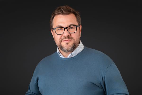 Cyberoszustwa rosną. Banki odpowiadają technologią i edukacją