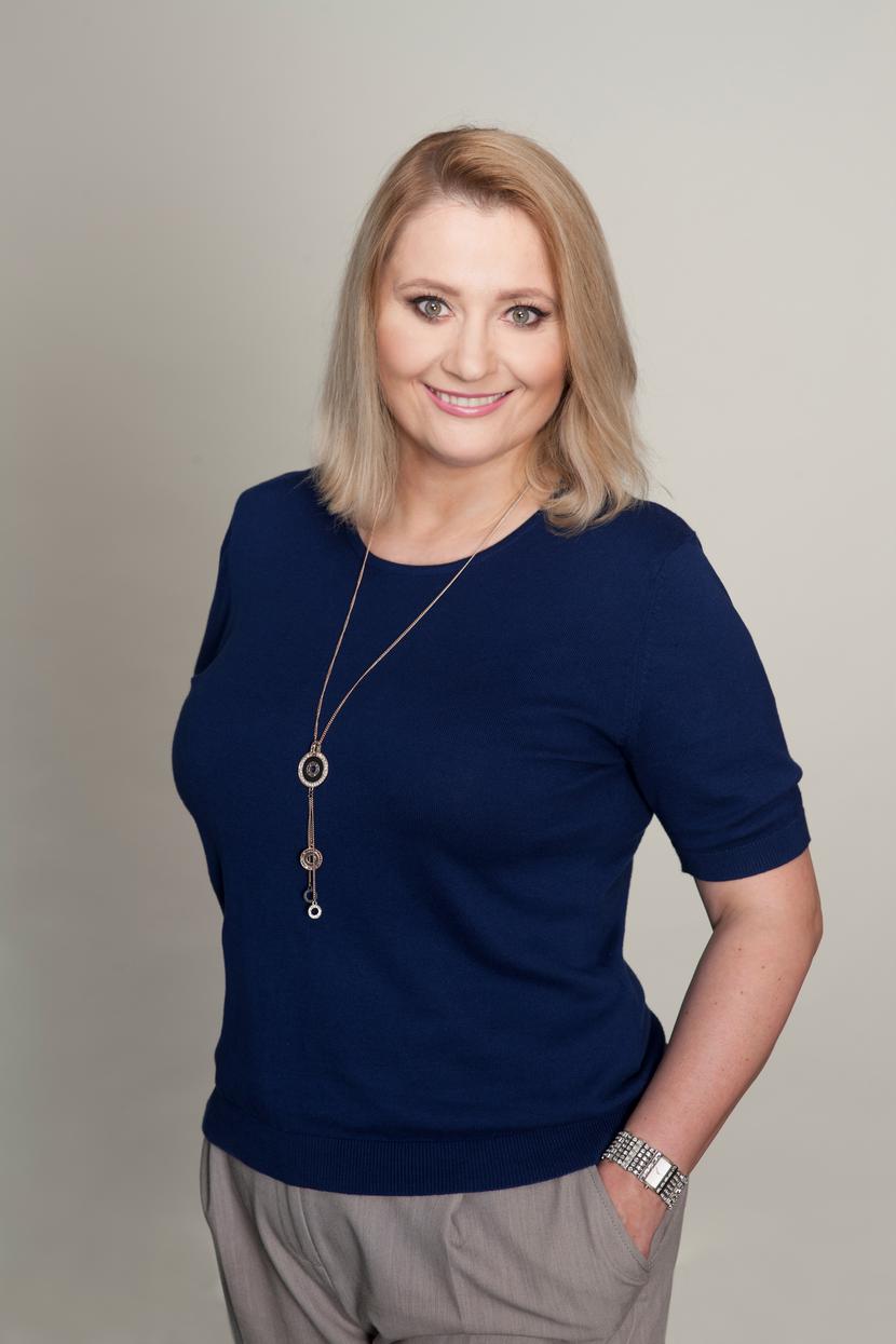 Anna Olszewska, dyrektorka Departamentu Komunikacji, KIR Anna Olszewska, dyrektorka Departamentu Komunikacji, KIR