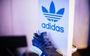 Adidas obniżył roczną prognozę sprzedaży