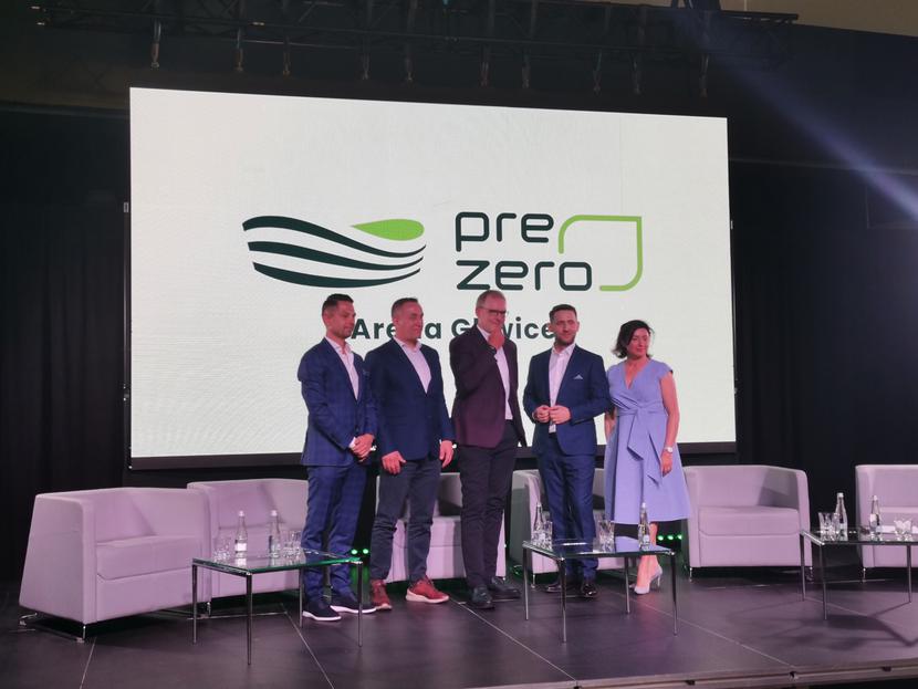 We współpracy z PreZero Arena Gliwice będzie nie tylko miejscem, które służy społeczności Gliwic i całego regionu, ale także wyznacza wzorce do naśladowania dla innych tego typu obiektów i promuje mądre, odpowiedzialne postawy wobec środowiska.