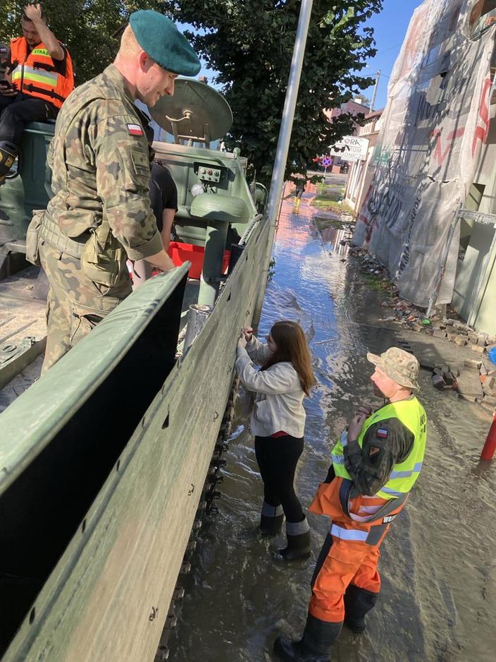 MOBILNE PUNKTY POCZTOWE: