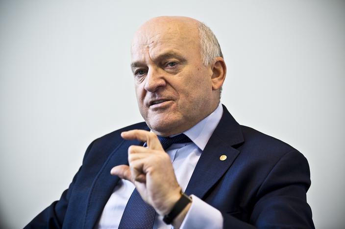 Paweł Olechnowicz