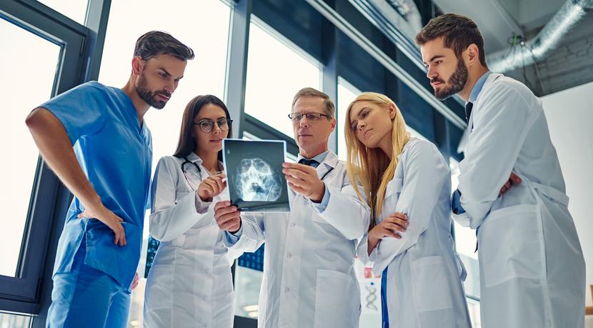 Celem systemu zachęt jest zwiększenie ilości osób podejmujących studia na kierunkach medycznych oraz osób rozpoczynających pracę w zawodach medycznych. Celem systemu zachęt jest zwiększenie ilości osób podejmujących studia na kierunkach medycznych oraz osób rozpoczynających pracę w zawodach medycznych.