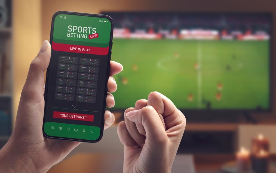 Zetki przenoszą pieniądze z giełdy na zakłady sportowe. Tak chcą budować majątek