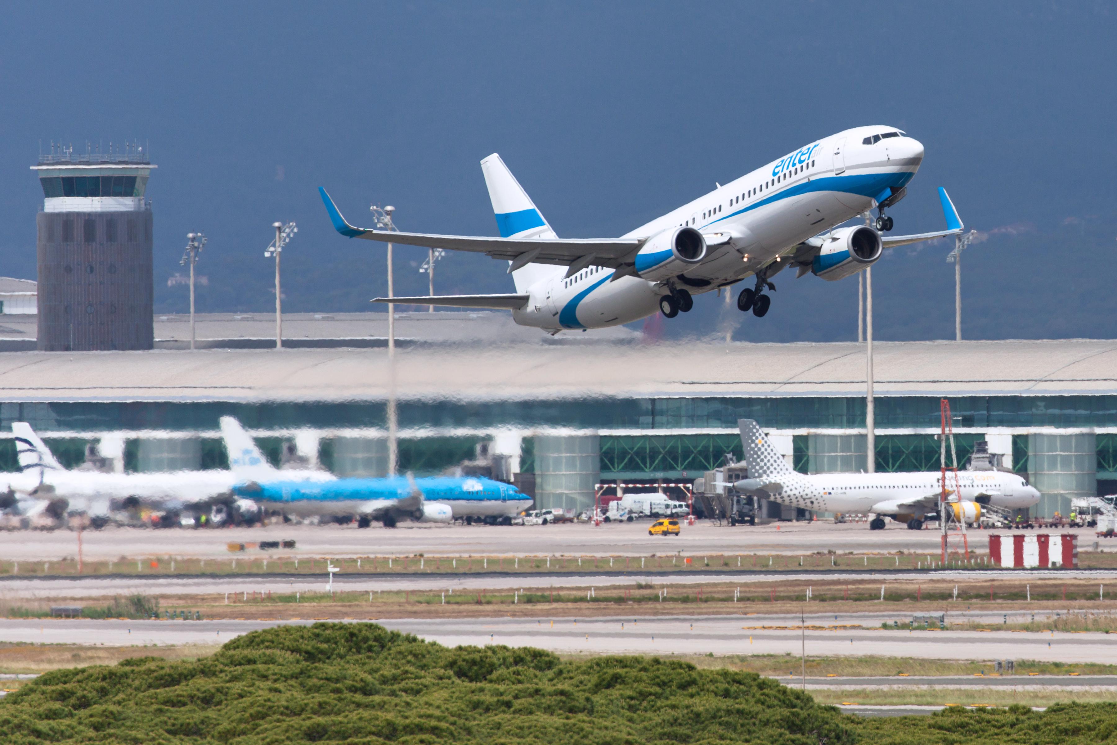 Lotnisko Kraków Airport po raz pierwszy w historii obsłużyło milion ...