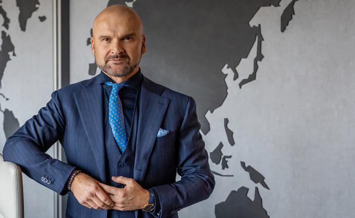 Wojna i pokój według Rafała Brzoski