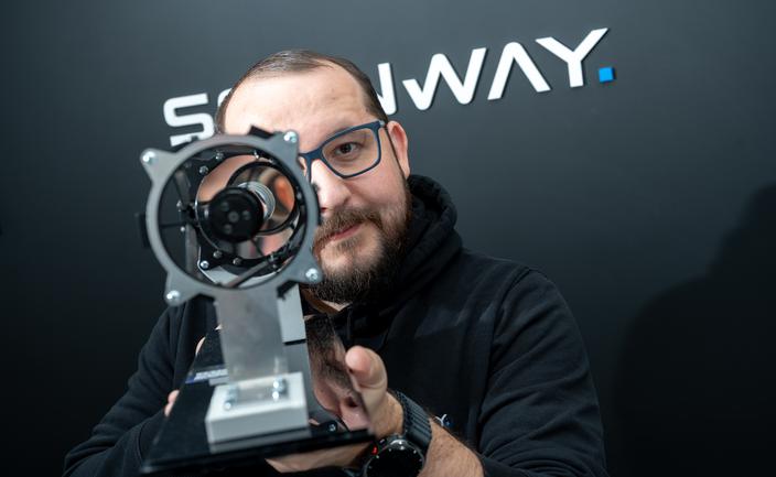 Scanway poniósł straty w I półroczu. Akcje spadają