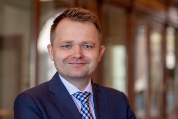 Zachowuję ostrożność i stawiam na szeroką dywersyfikację Zachowuję ostrożność i stawiam na szeroką dywersyfikację