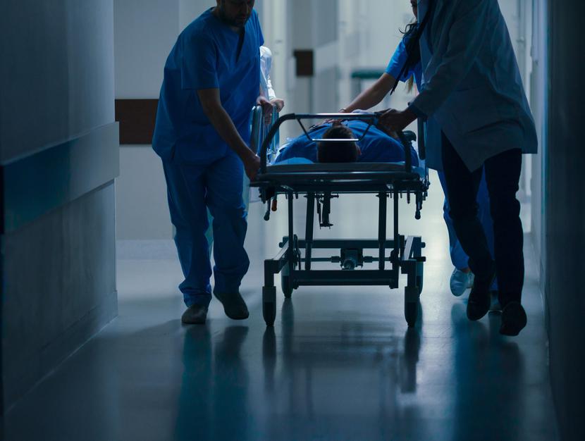 Szpital popiera potrzebę podniesienia wynagrodzeń, ale oczekuje realnego przekazania kwot, realnych pieniędzy na realizację podwyżek - podkreślał dyrektor koszalińskiego szpitala Andrzej Kondaszewski.