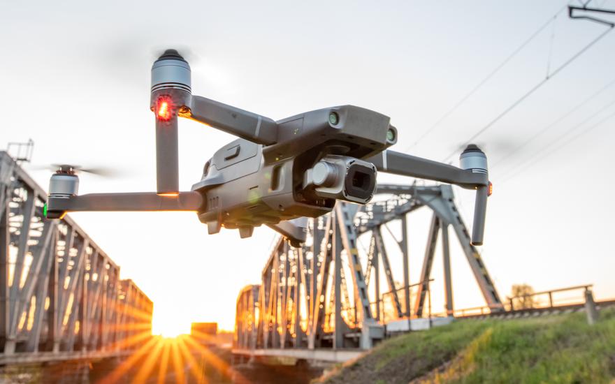 KPO: 124 mln EUR przeleci z dronów na pociągi