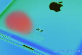 W odpowiedzi na komentarze użytkowników przegrzewającej się baterii  nowego iPada, Apple opublikowało wyjaśnienie, w którym problem trapiący nabywców trzeciej generacji tabletu wydaje się być zbagatelizowany 