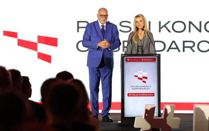 Owocnych debat: Owocnych debat: