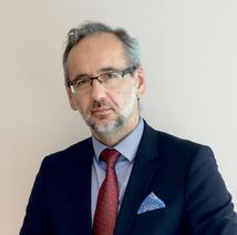Prezes NFZ: koronawirus zmienił system ochrony zdrowia, część rozwiązań zostanie i będzie rozwijana