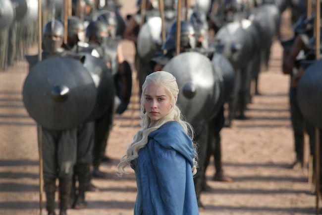 Emilia Clarke, która gra w serialu HBO Daenerys Targaryen FOT. Bloomberg