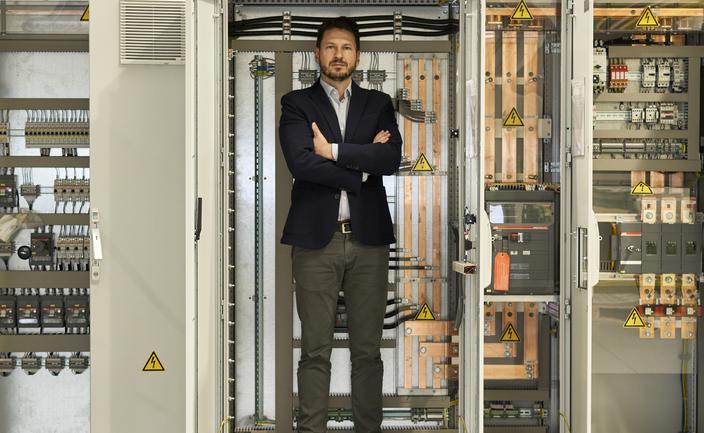 Electris rośnie dzięki AI i transformacji energetycznej