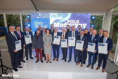 Finaliści 11. edycji konkursu Złoty Skalpel z Małgorzatą Konaszczuk, redaktor naczelną 