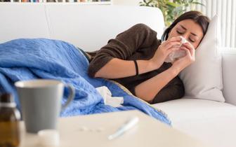 Sezon grypowy 2022/2023: liczba zachorowań na grypę i zgonów