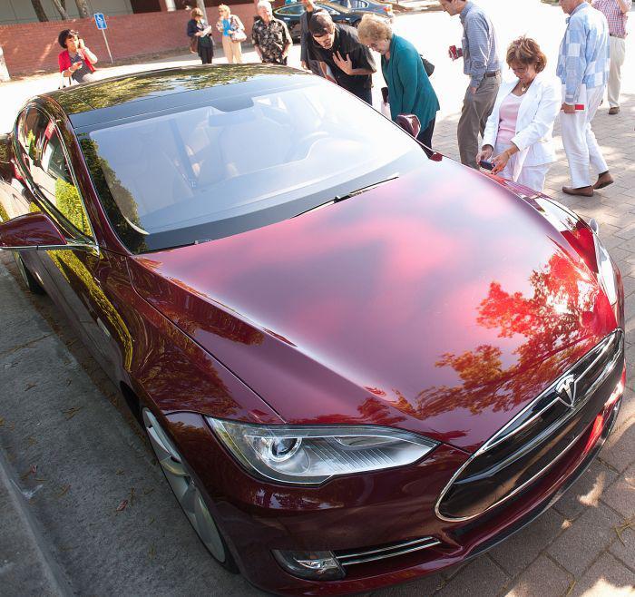 Tesla S, fot. Bloomberg