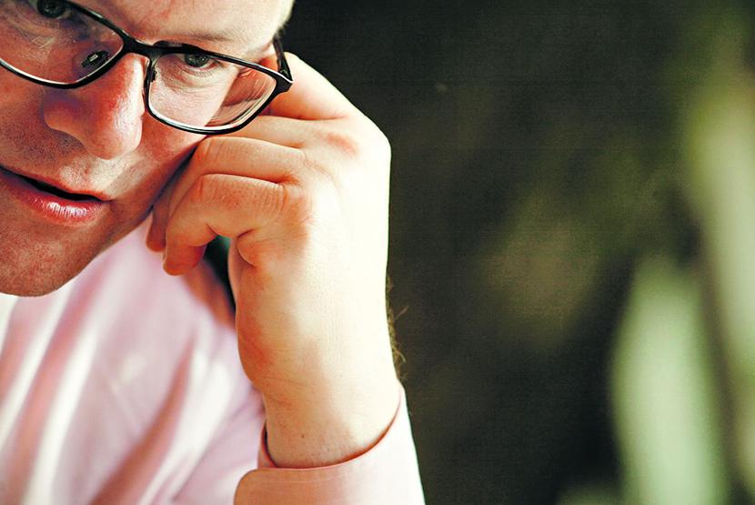 KONIECZNA
 NOWOCZESNOŚĆ:
 Cyfryzacja relacji
 przedsiębiorców
 z fiskusem już
 dawno powinna być
 przeprowadzona. Jej
 brak utrudnia życie
 firmom i zwiększa
 ich koszty — mówi
 Maciej Grelowski,
 szef Rady Głównej
 BCC. [FOT. ARC]