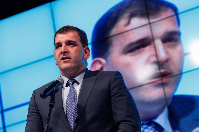 — Naszym celem jest budowanie wartości PHN, a przyjęta strategia odpowiada temu oczekiwaniu — mówi Rafał Baniak, wiceminister skarbu odpowiedzialny za PHN.