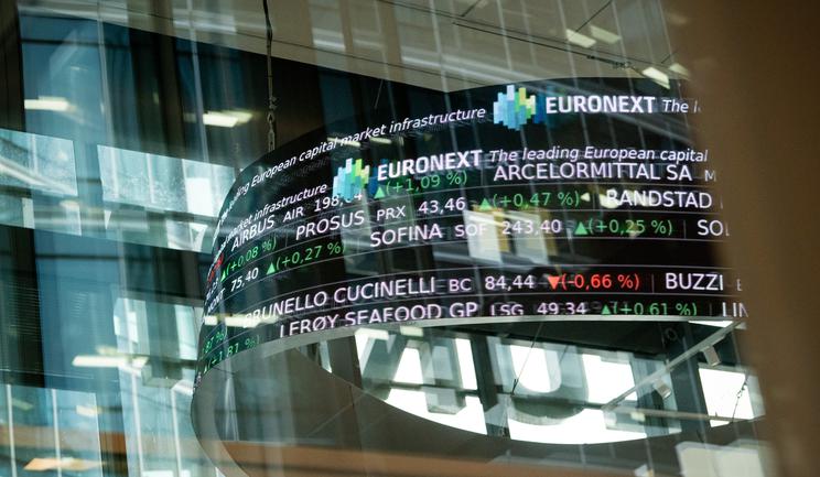Akcje spółek kapitałochłonnych zyskują przewagę. Goldman Sachs wskazuje nowy trend na rynku