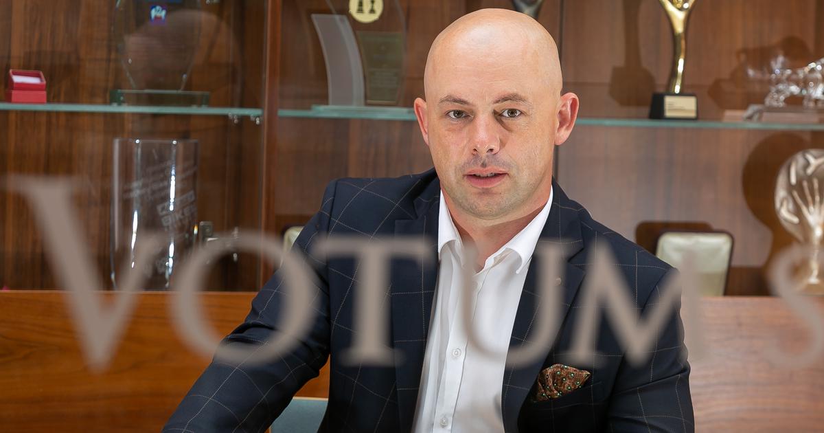 Votum bije rekordy. Obiecuje nie zwalniać tempa