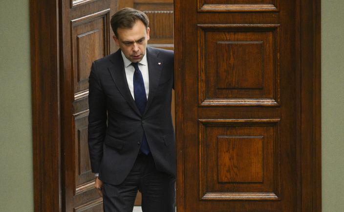 Rząd o bezpieczeństwie, opozycja o zadłużaniu pod korek. Sejm zajął się budżetem