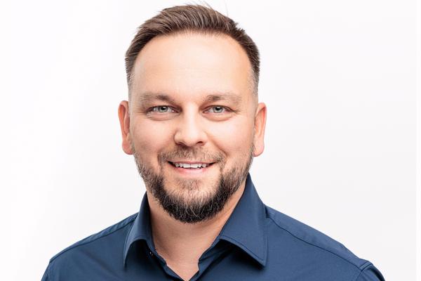 Oszuści to mistrzowie manipulacji Oszuści to mistrzowie manipulacji