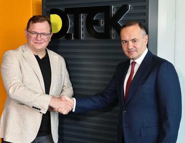 Uścisk wart miliony: