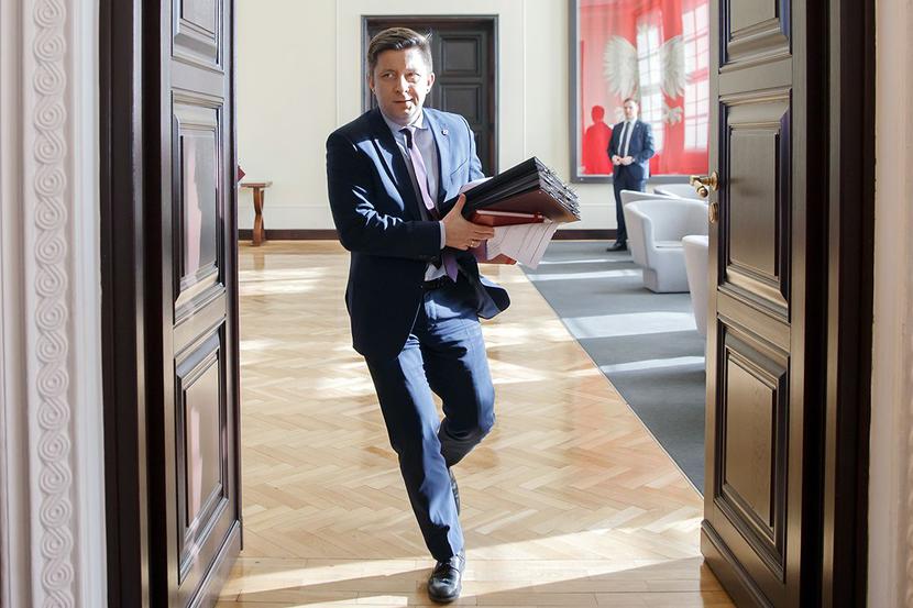 ODPORNY NA OBIETNICE: