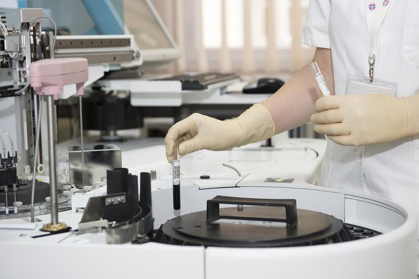 Pomieszczenia laboratorium powinny być dostosowane do rodzaju prac, jakie są w nich wykonywane, w sposób zapewniający poprawną jakość pomiarów i wiarygodność wyników. Pomieszczenia laboratorium powinny być dostosowane do rodzaju prac, jakie są w nich wykonywane, w sposób zapewniający poprawną jakość pomiarów i wiarygodność wyników.