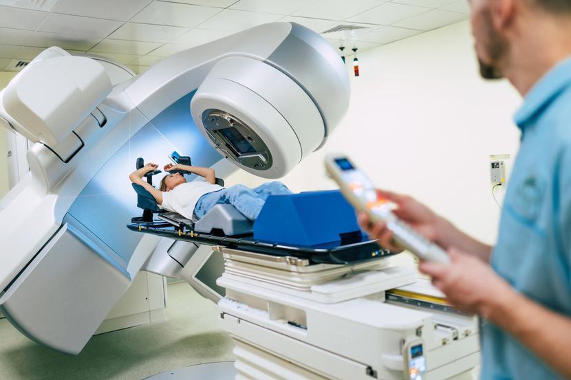 Zmiana ma też na celu przyspieszenie rozwoju naukowego protonoterapii w Polsce. Zmiana ma też na celu przyspieszenie rozwoju naukowego protonoterapii w Polsce.