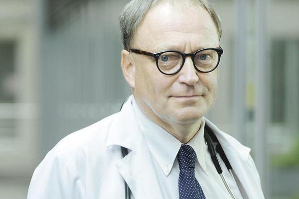 Prof. dr hab. n. med. Andrzej Januszewicz Prof. dr hab. n. med. Andrzej Januszewicz