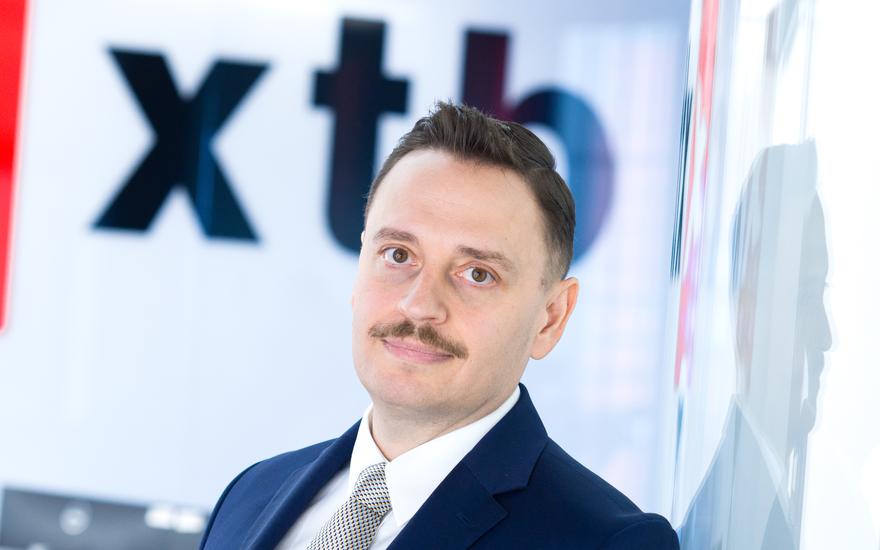 Klient zarabia, XTB traci. "Baza tworzy potencjał"