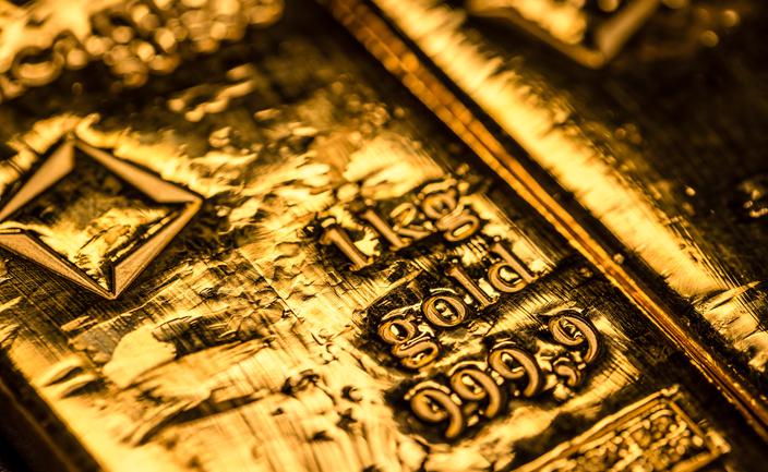 Złoto znów bije rekordy. Cena kruszcu przekroczyła 3900 USD/u