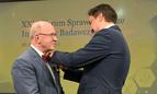 Prof. Henryk Skarżyński z odznaką honorową Rzecznika Praw Obywatelskich