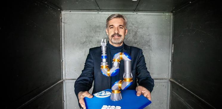 Między kosmosem, winem i romansem: życie pełne pasji