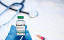 Szczepionka przeciw COVID-19 Moderny jest skuteczna także u osób zagrożonych ciężkim przebiegiem choroby