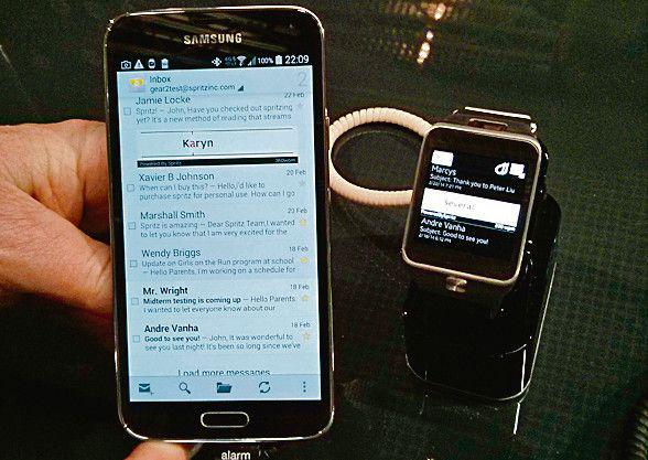 POMYSŁ JAK MAGNES: Spritz przykuł już uwagę Samsunga i będzie zastosowany w niektórych nowych urządzeniach koreańskiego koncernu, w tym w inteligentnym zegarku. Start-up podał na swojej stronie, że już 20 tys. programistów i firm zgłosiło się w celu opracowania produktów bazujących na jego pomyśle. [FOT. ARC]
 
