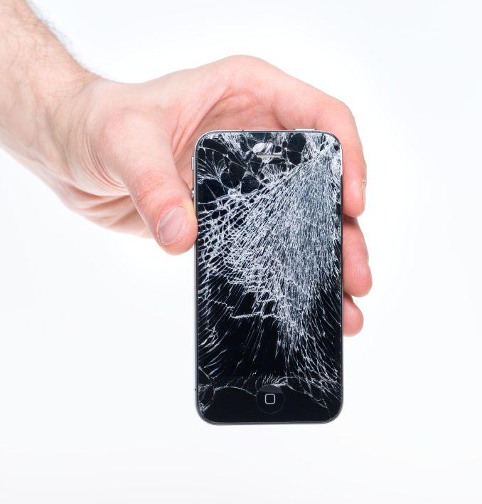 NIEZNISZCZALNY SMARTFON: