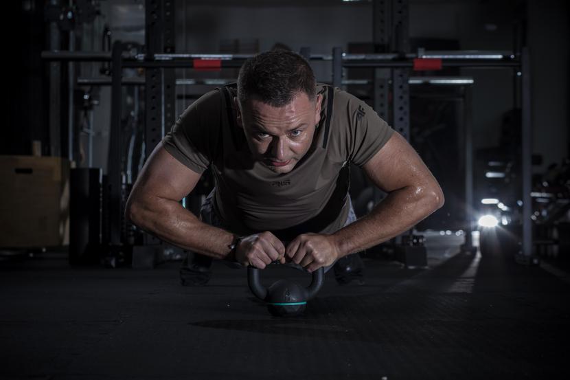 Przyspieszanie pod wiatr: Przyspieszanie pod wiatr: