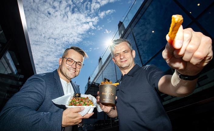 Z finansów do frytek. Jak dwóch prezesów zbudowało The Fry
