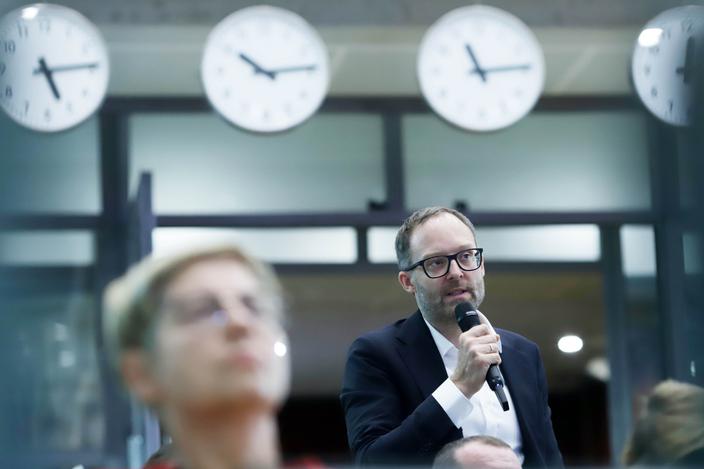 Przypuszczenia byłego prezesa: