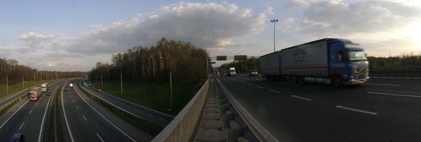 Zatrudnieni w branży TSL narzekają na płace.