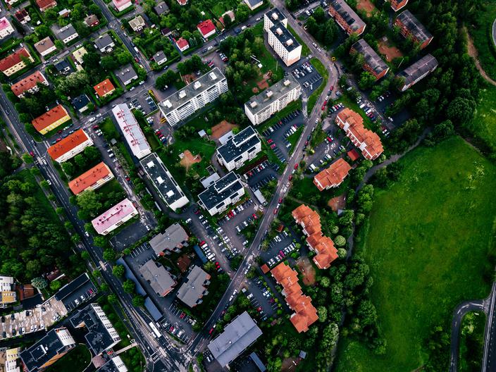 Mniej niż 100 zł: Mniej niż 100 zł: